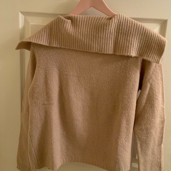 United Colours of Benetton dusty pink sweater - Picture 5 of 7